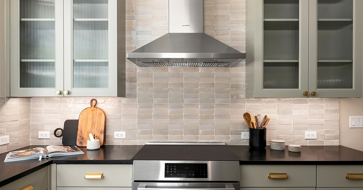Solid Slab or Tile Backsplash: Which Design Will Look Best in Your Kitchen?